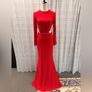 Chic Long Sleeve Red Dress